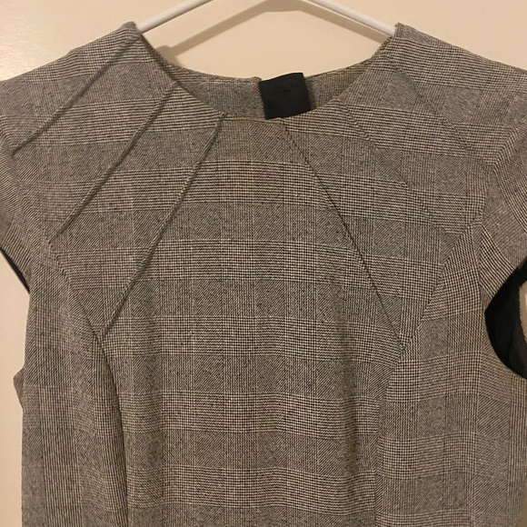 H&M shift dress - Picture 3 of 3